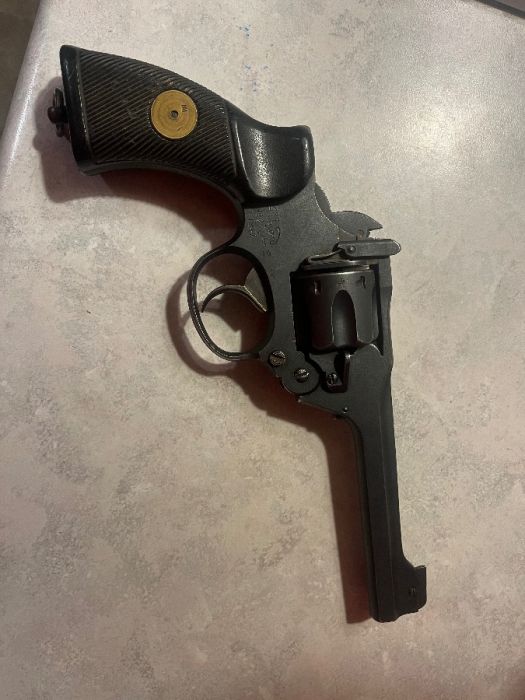 Albion Motors 1942 Revolver
