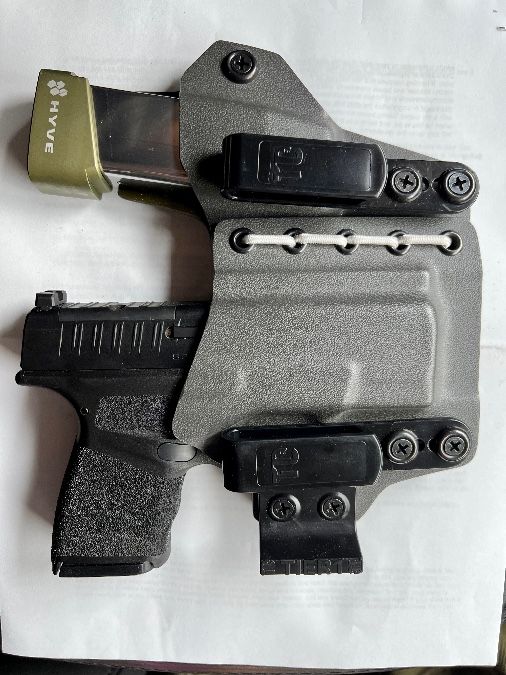 Hellcat with T1c holster