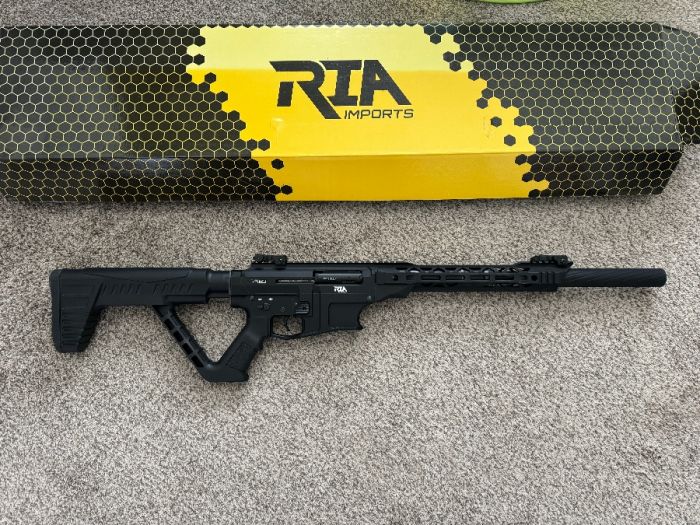 RIA VR80 12ga Shotgun