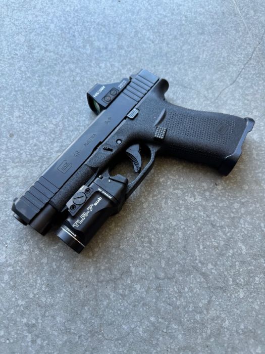 Glock 48 with tlr7, holosun optic and shield mags