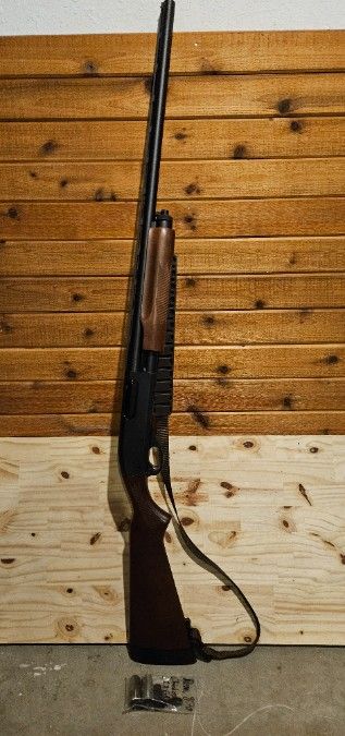 Remington 870 Express 12 GA w/Chokes, Sling