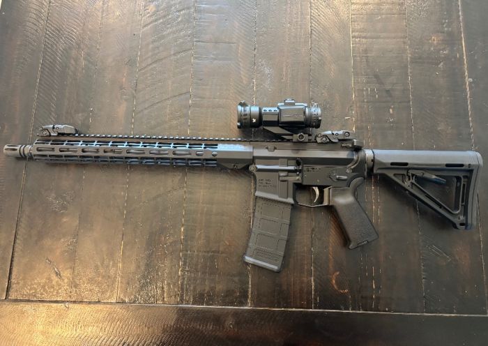 AR-15 5.56 16” Aero M4E1 with Vortex $1100