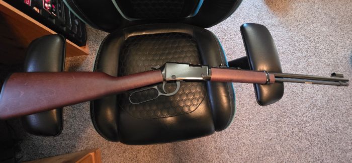 Henry Classic Lever-Action Rimfire Rifle - .22 Lon