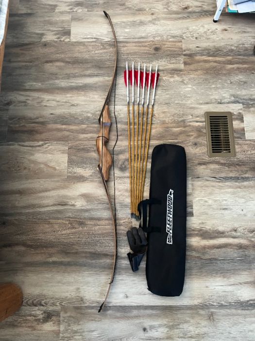 Timber ridge takedown longbow