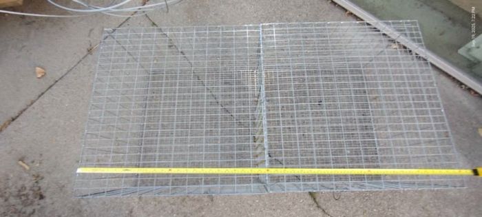 Cage 4&#039; x 1 1/2&#039;