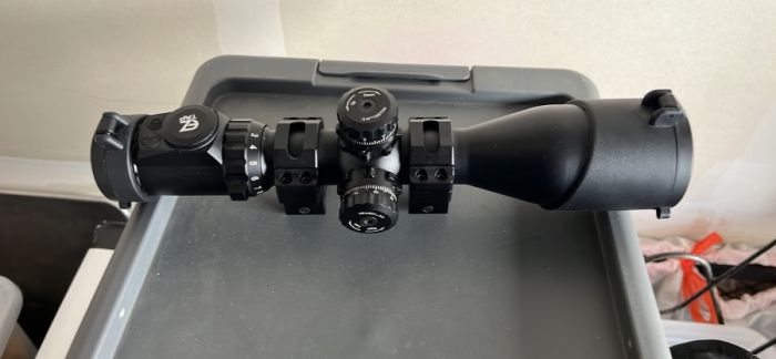 UTG 3-12x44 rifle scope - cash only