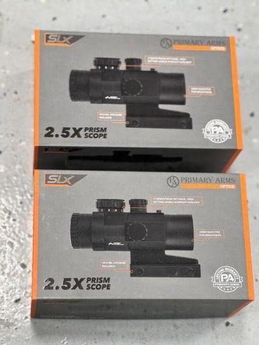 2.5X Prism Scope &amp; Streamlight Weapon Lights