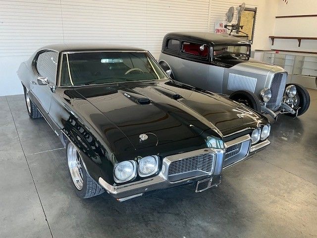 Guns + Classic Cars Online Auction