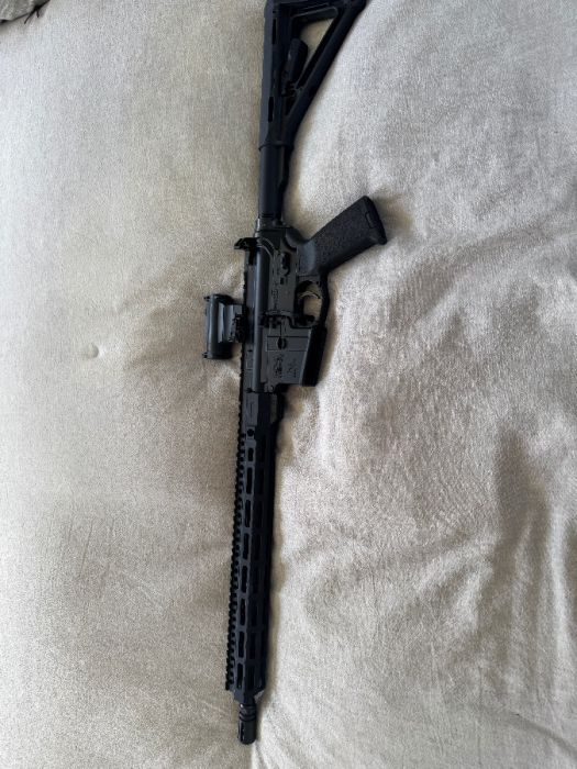 AR15. 