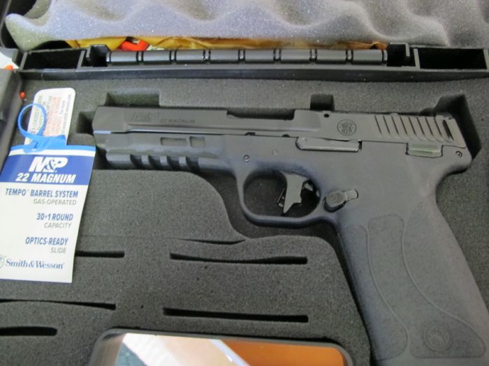 SMITH &amp; WESSON M&amp;P 22MAG, 4.35&quot;, 2-30. FO, OR MS