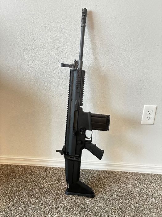FN SCAR 17