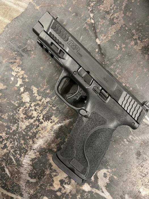 Smith &amp; Wesson M&amp;P 10mm M2.0 4.6″Optics‑Ready NTS