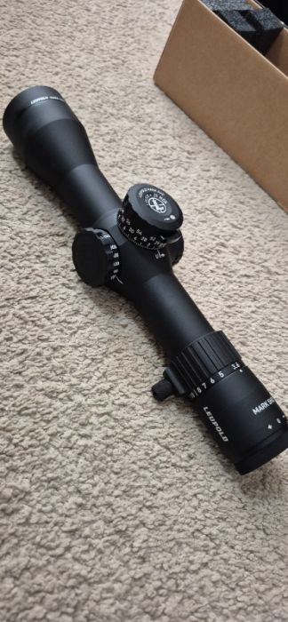 Leupold mark 5hd 3.6-18x44 moa