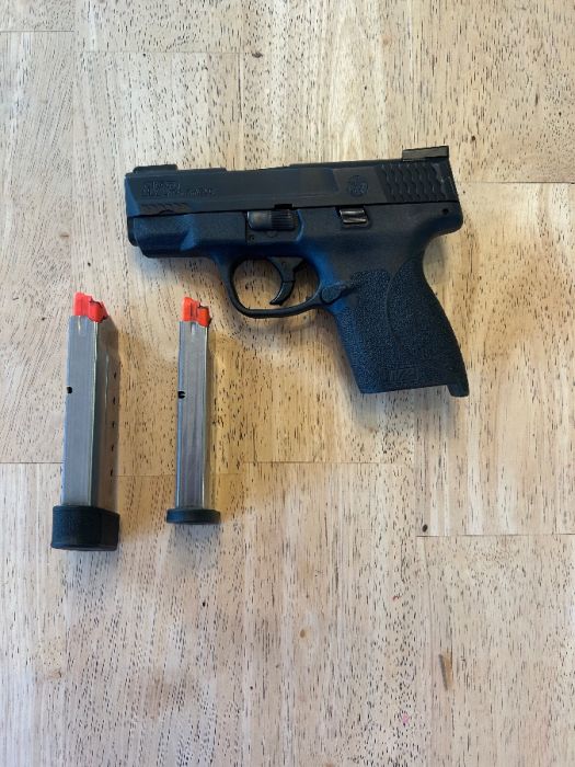M&amp;P Shield 2.0 45ACP