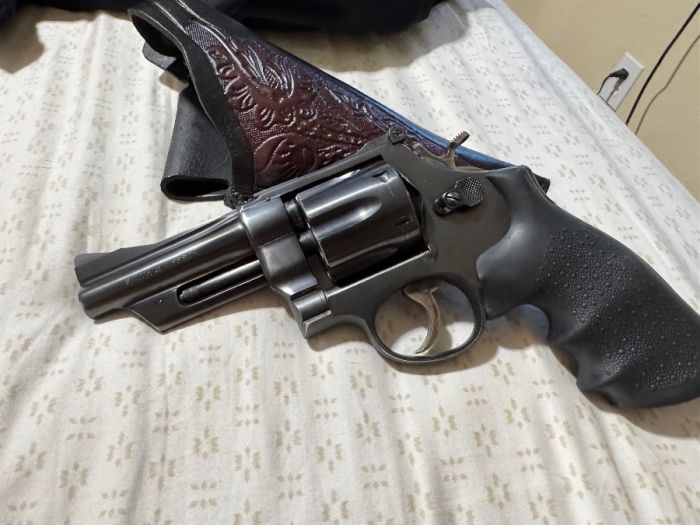 S&amp;W model 28-2 4” barrel