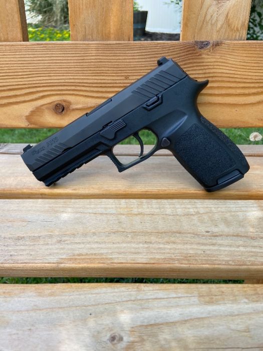 SIG P320 9MM (full size)