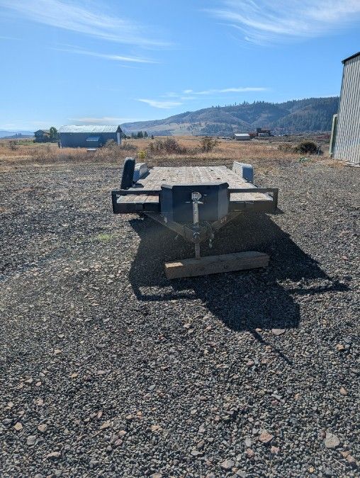 20 Ft 7000lb 2 axle trailer