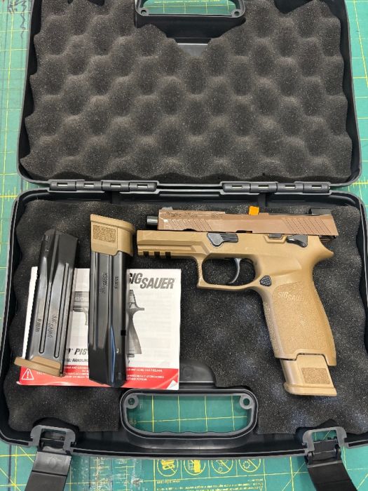 Sig Sauer P320 M18