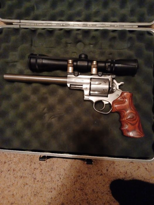 Ruger Super Redhawk 44 mag  3X12 scope