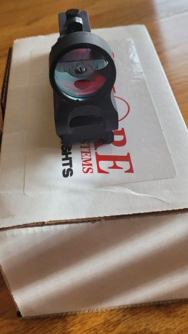 C-MORE red dot