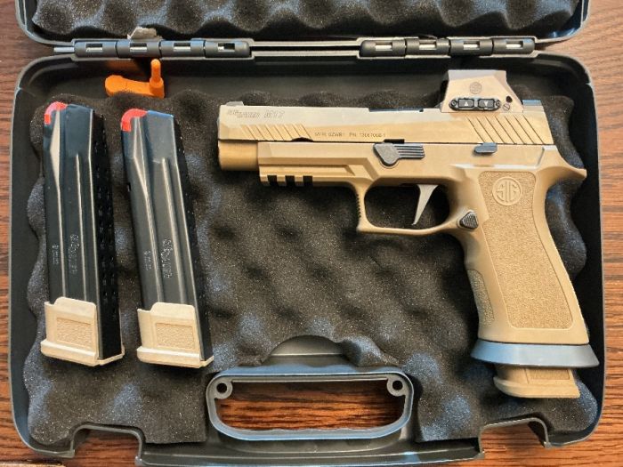 M17X with M17 red dot