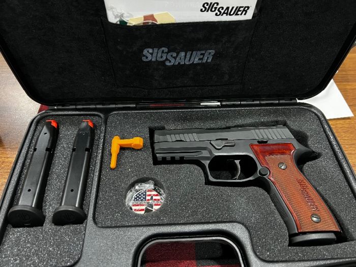 Sig Sauer P320 AXP Classic (Custom Shop) 9mm
