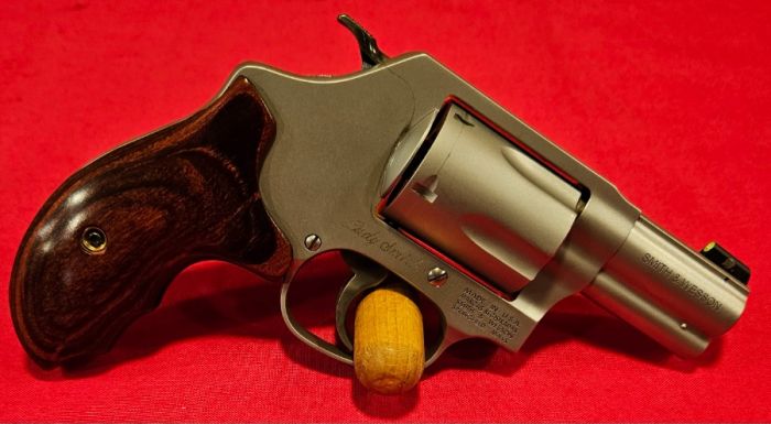 S&amp;W 60-14 &quot; LADY SMITH &quot; 357 MAG TI-1664