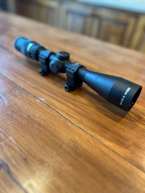 Trijicon AccuPoint 3-9x40