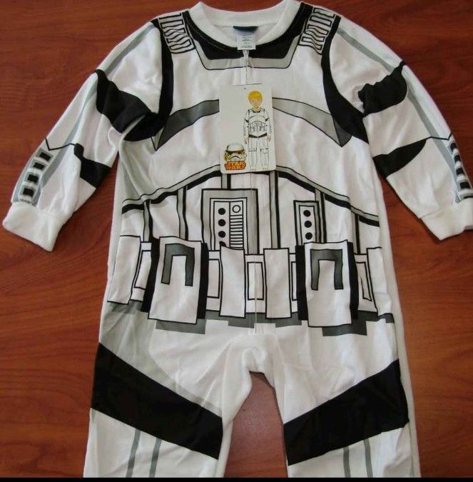 NWT Star Wars Storm Trooper Boys One-Piece Sleepwe