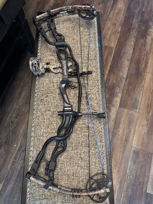 Hoyt carbon spyder