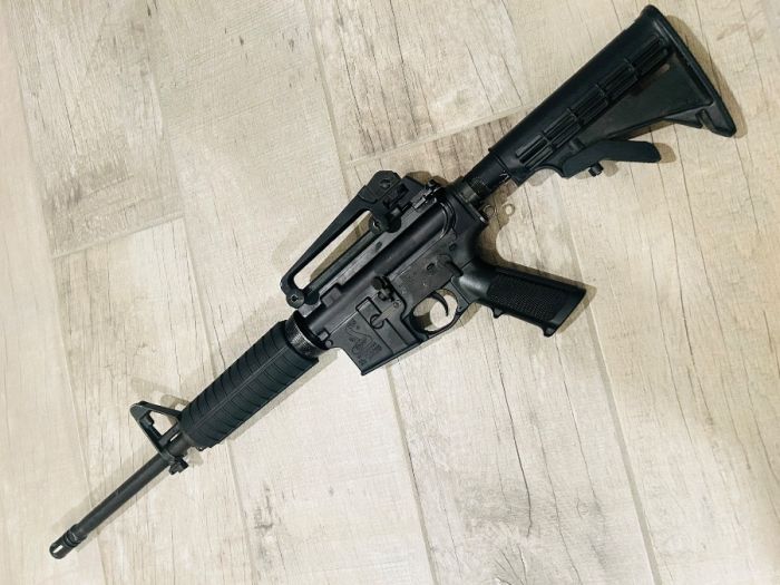 Bushmaster M4 AR-15