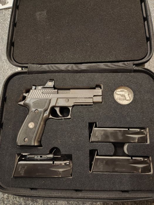 Sig Sauer Legion P226 9mm