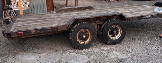 Black 16&#039; trailer