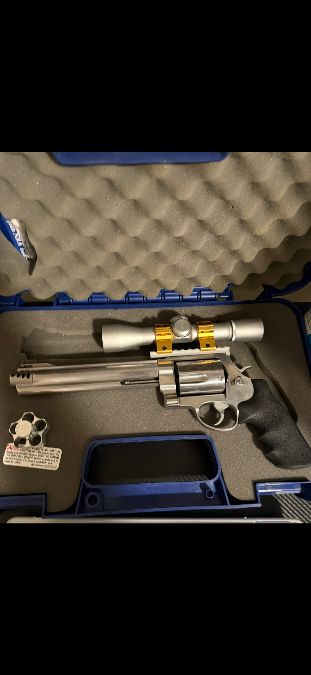 S&amp;W 500 
