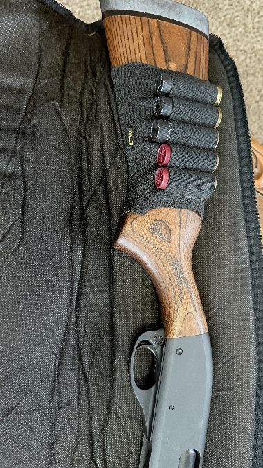 Remington 870 12 guage LIKE NEW!!