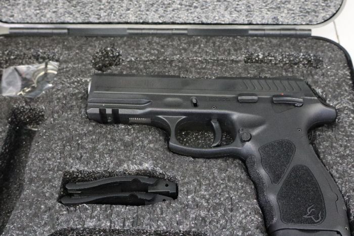 TAURUS TH10, 10MM, 4.25&quot;B, MS, PIC RAIL, 2-15ROUND