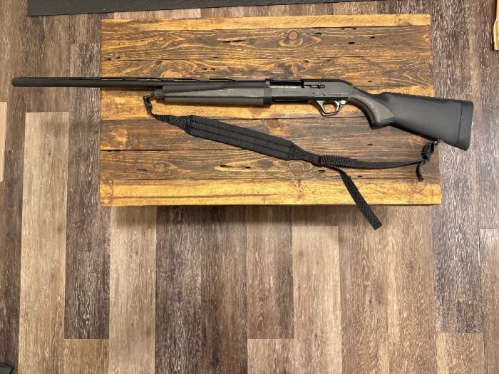 Left handed 12 gauge Remington Versa Max