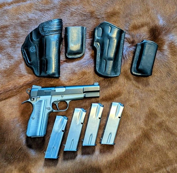 Browning Hi-Power 40 S&amp;W