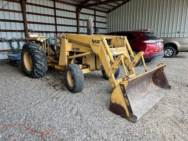 Massey Ferguson 34A W/ 40B Loader &amp; Forks