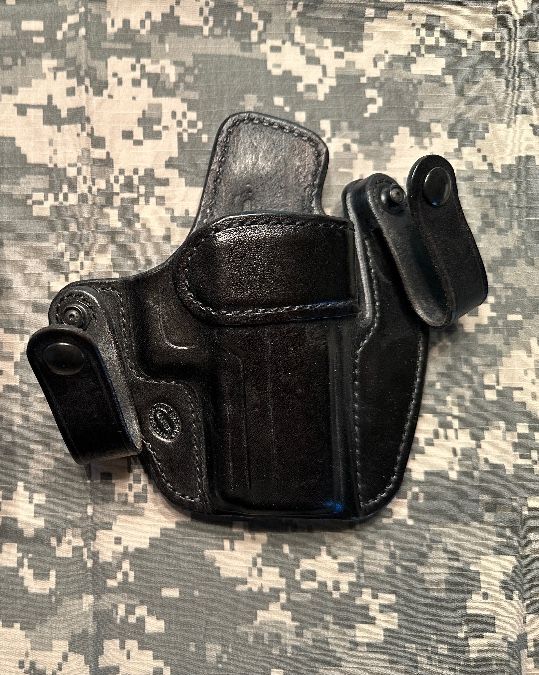 Milt Sparks Versa Max 2 for Sig P320C