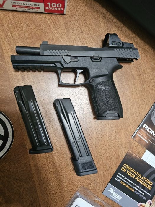 Sig Sauer P320 RX Full-Size 9mm w/ ROMEO1 Optic + 