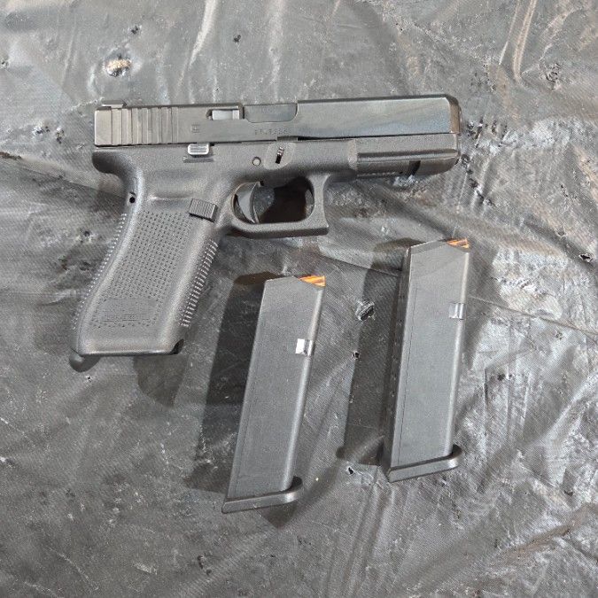 Glock 17, 9 mm, Gen 5, Night Sites