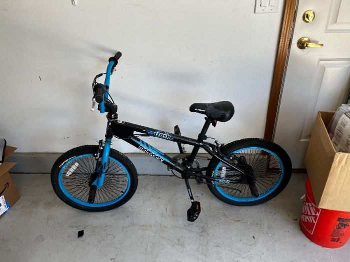Mongoose bmx bike