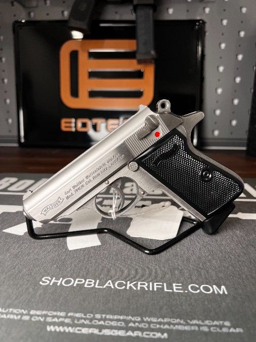 Walther PPK/S Semi-automatic Pistol 380ACP