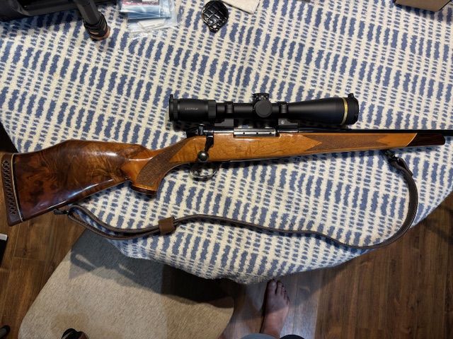 Weatherby Mark V Deluxe with Leupold VX-5HD 3-15