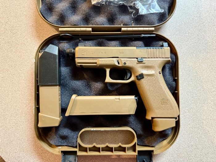 Glock 19x MOS Threaded Barrel