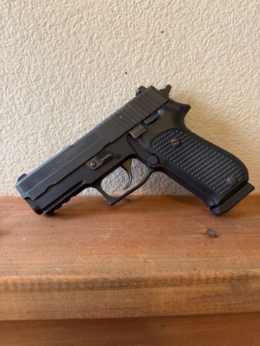 Sig Sauer P220 45ACP