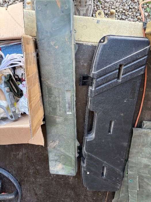 Hoyt bow and accessories 