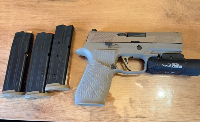 Sig/ Wilson Combat P320 with custom FCU
