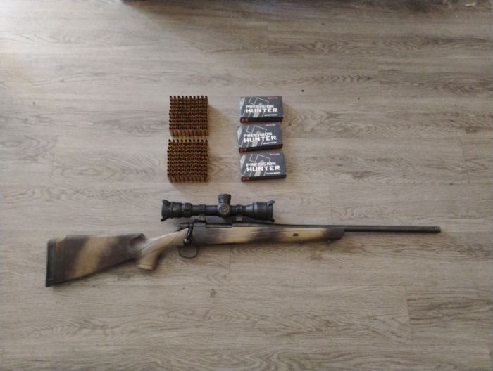 CVA Cascade 6.5CM With Optic, Ammo, and Brass